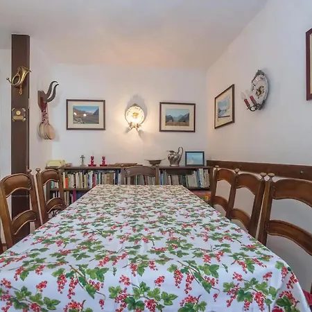 Apartamento Cozy In Courmeyeur Center Courmayeur