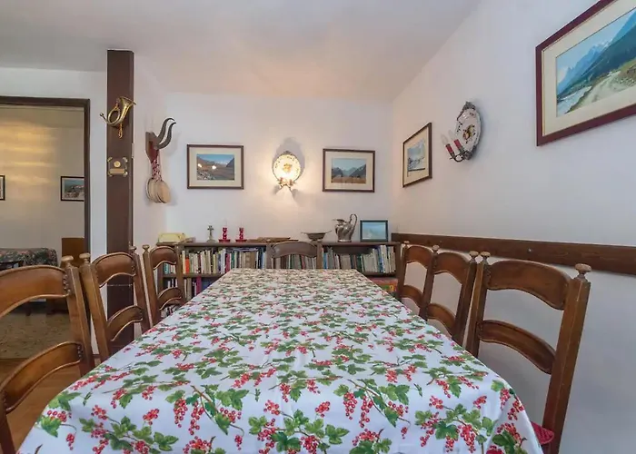 شقة Cozy In Courmeyeur Center كورمايور