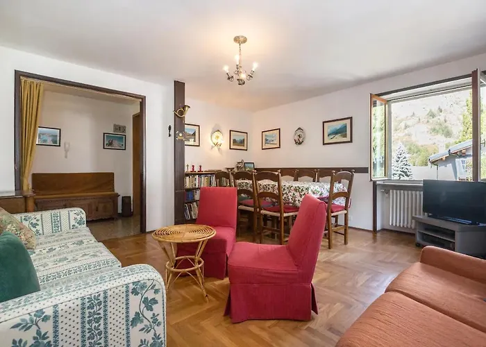 Cozy In Courmeyeur Center شقة